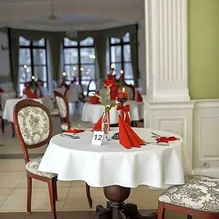 Dwor Slupia Hotel