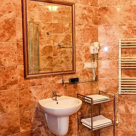 Hotel Dwor Slupia 3*
